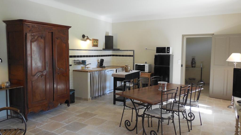 Domaine De Rochegude Villa Avignon Kamer foto